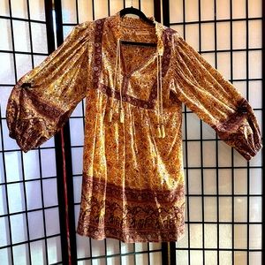 Spell camel dress sz M w/tassels contrasting trim elastic cuffs Brown& gorgeous